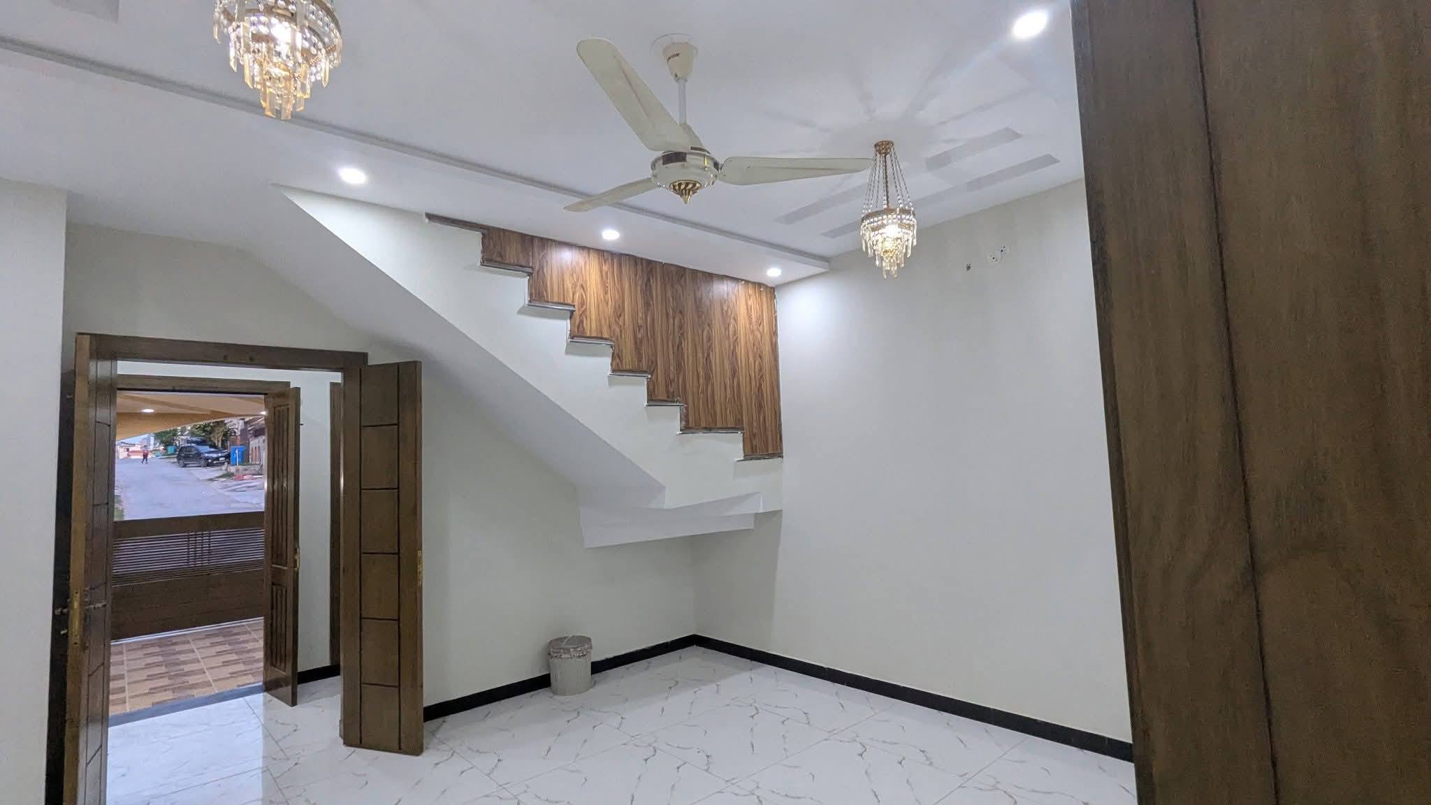 7 Marla Brand New House For Sale in Bahria Town Rawalpindi Phase 8 (6)